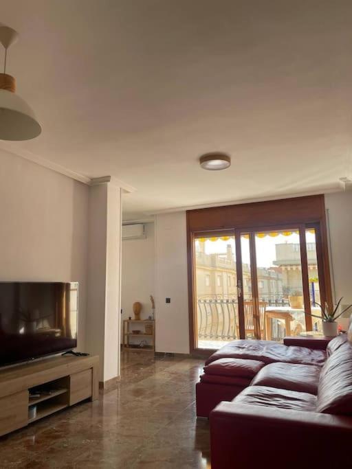 Cal Salmare Seafront Apartment With Rooftop Terrace And Pool Calafell Dış mekan fotoğraf